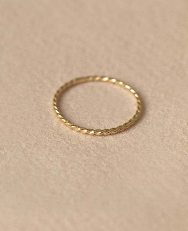 *SAMPLE SALE* 9K Solid Gold Thin Twist Stacking Ring