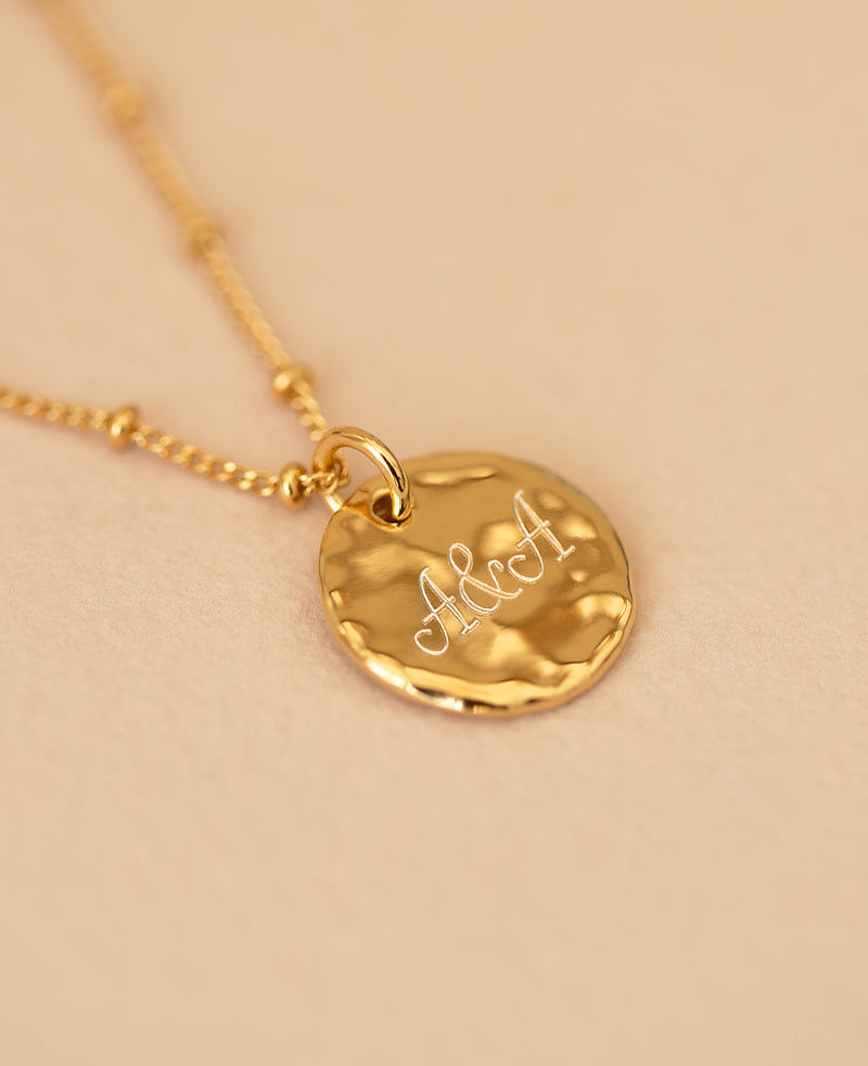 Engravable Classic Medallion Necklace Gold
