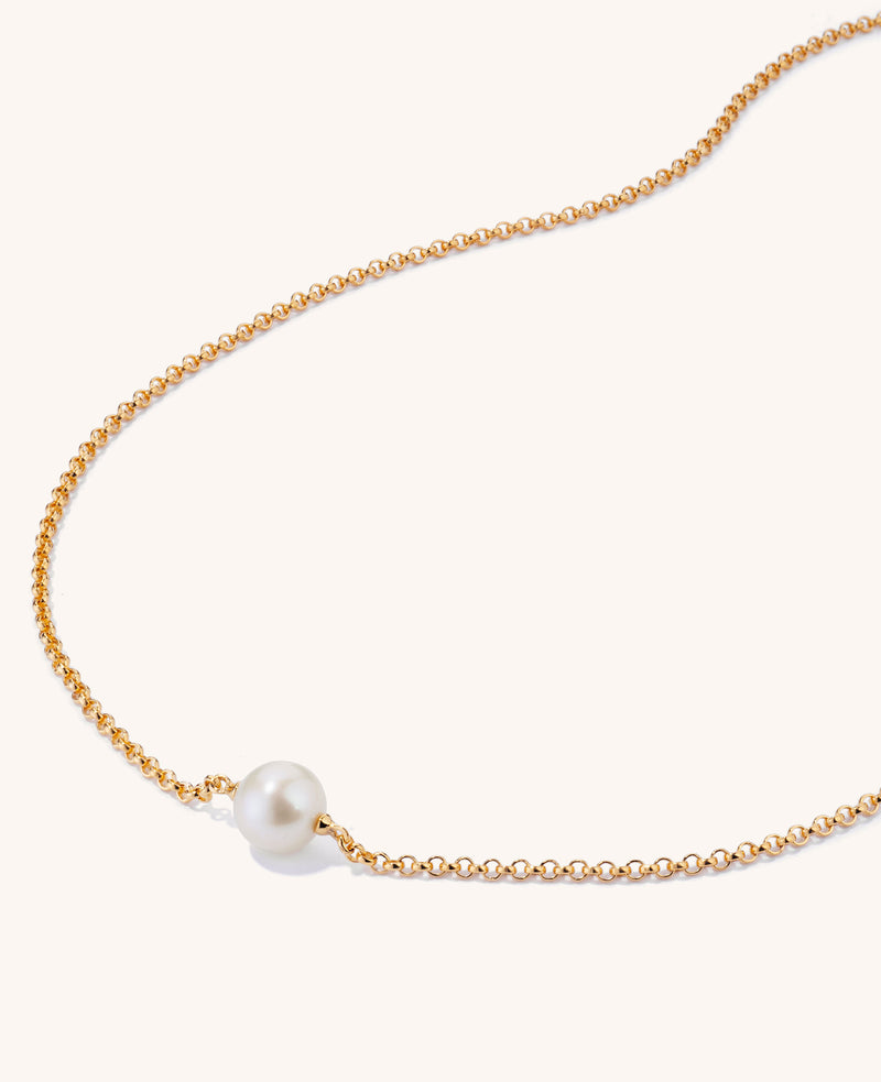 (PRE ORDER) Floating Single Round Pearl Necklace Gold