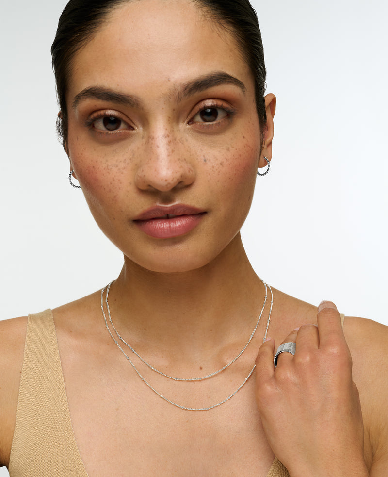Medium Twist Hoops
