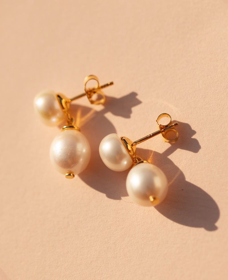Pearl Droplet Earrings