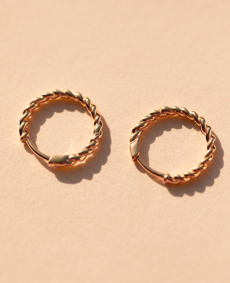 Medium Twist Hoops Rose Gold