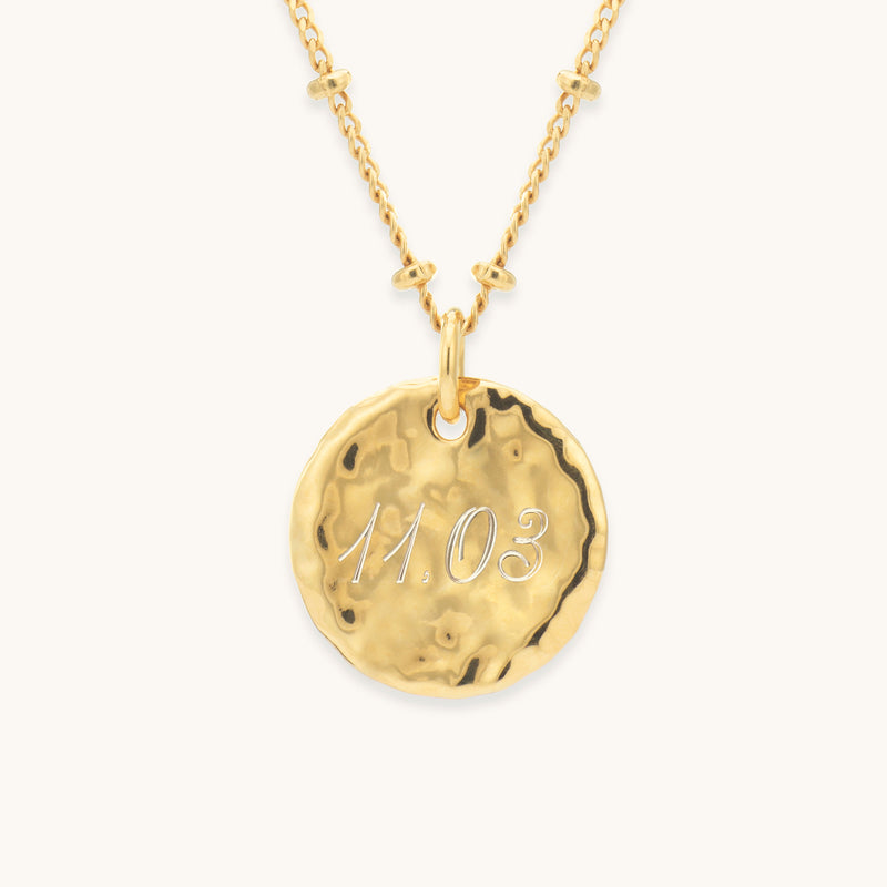 Engravable Classic Medallion Necklace Gold